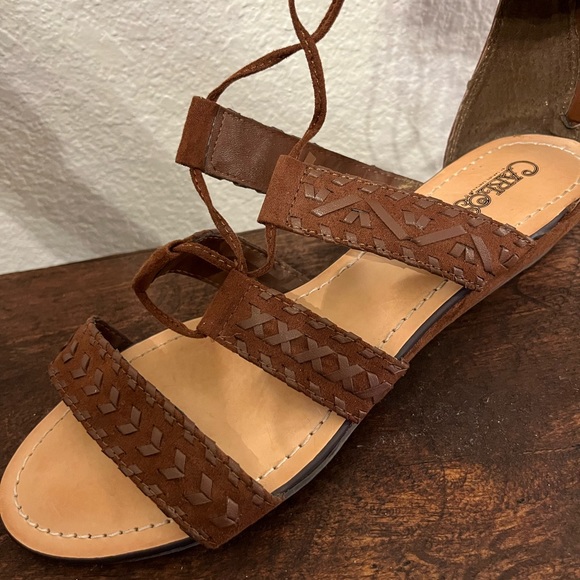 Carlos By Carlos Santana gladiator sandals brown size 7.5 - Picture 4 of 7